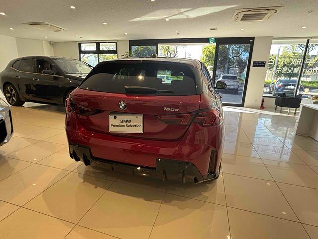 １シリーズ １２０ｄ　Ｍスポーツ　ハイラインパッケージ　全周囲カメラ　オートクルーズコントロール　アルミホイール　サンルーフ　パワーシート　電動格納ミラー　シートヒーター　ＡＴ　エアコン　パワーステアリング　パワーウィンドウ（18枚目）