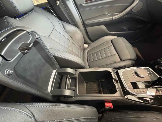 Ｘ３ ｘＤｒｉｖｅ　２０ｄ　Ｍスポーツ　４ＷＤ　クリアランスソナー　オートクルーズコントロール　レーンアシスト　パワーシート　衝突被害軽減システム　ナビ　ＬＥＤヘッドランプ　ヘッドライトウォッシャー　電動リアゲート　アルミホイール（10枚目）