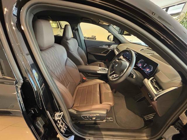 Ｘ２ ｘＤｒｉｖｅ　２０ｉ　Ｍスポーツハイラインパッケージ　レンタカーＵＰ★　４ＷＤ　全周囲カメラ　オートクルーズコントロール　レーンアシスト　パワーシート　衝突被害軽減システム　ＬＥＤヘッドランプ　電動リアゲート　アルミホイール　スマートキー（8枚目）