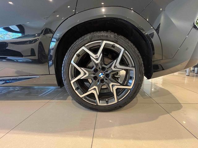 Ｘ２ ｘＤｒｉｖｅ　２０ｉ　Ｍスポーツハイラインパッケージ　レンタカーＵＰ★　４ＷＤ　全周囲カメラ　オートクルーズコントロール　レーンアシスト　パワーシート　衝突被害軽減システム　ＬＥＤヘッドランプ　電動リアゲート　アルミホイール　スマートキー（16枚目）