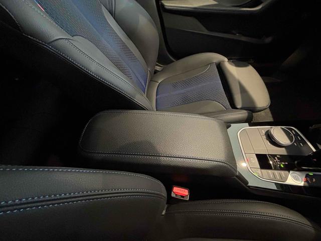 ２シリーズ ２１８ｉグランクーペ　Ｍスポーツ　クリアランスソナー　オートクルーズコントロール　パークアシスト　衝突被害軽減システム　バックカメラ　アルミホイール　ＬＥＤヘッドランプ　ＡＴ　スマートキー　アイドリングストップ　電動格納ミラー（5枚目）