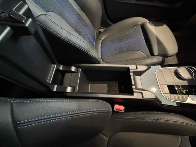 ２シリーズ ２１８ｉグランクーペ　Ｍスポーツ　クリアランスソナー　オートクルーズコントロール　パークアシスト　衝突被害軽減システム　バックカメラ　アルミホイール　ＬＥＤヘッドランプ　ＡＴ　スマートキー　アイドリングストップ　電動格納ミラー（6枚目）