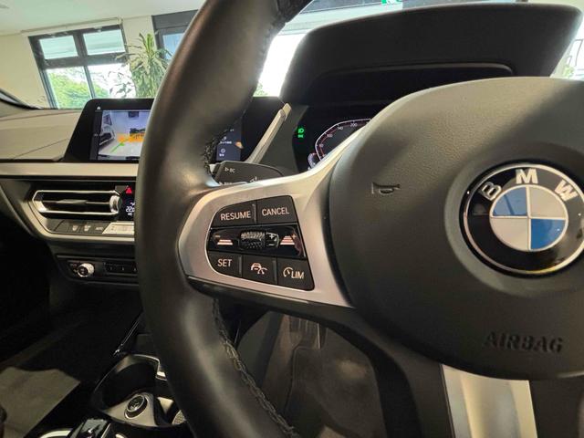 ２シリーズ ２１８ｉグランクーペ　Ｍスポーツ　クリアランスソナー　オートクルーズコントロール　パークアシスト　衝突被害軽減システム　バックカメラ　アルミホイール　ＬＥＤヘッドランプ　ＡＴ　スマートキー　アイドリングストップ　電動格納ミラー（7枚目）