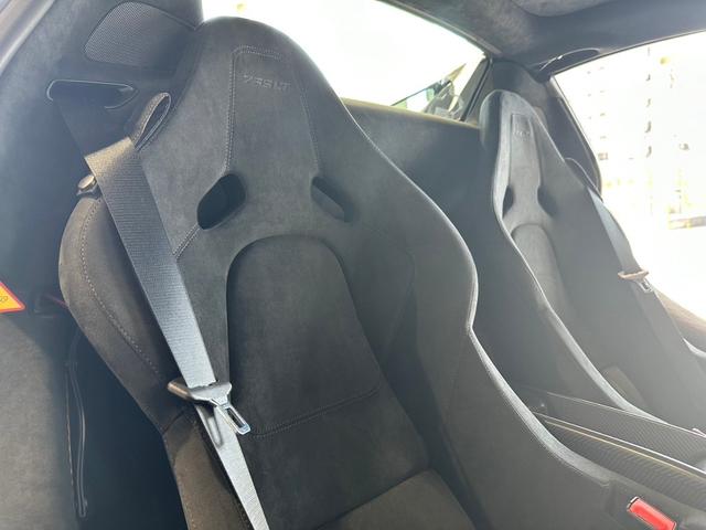 765LTスパイダー ベースグレード エリートペイント「スーパーノヴァシルバー」 フロントリフター 1オーナー バックカメラ カーボンファイバーEXTパック1&2 ブラックアルカンターラシート ETC(52枚目)