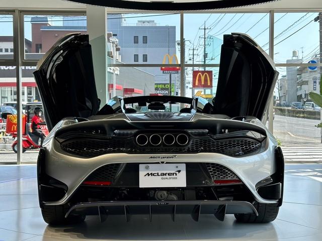 マクラーレン ７６５ＬＴスパイダー