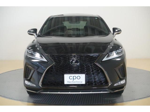 ＲＸ ＲＸ３００　Ｆスポーツ　全周囲カメラ　クリアランスソナー　オートクルーズコントロール　レーンアシスト　パワーシート　衝突被害軽減システム　ナビ　ＴＶ　オートライト　ＬＥＤヘッドランプ　電動リアゲート　アルミホイール（12枚目）