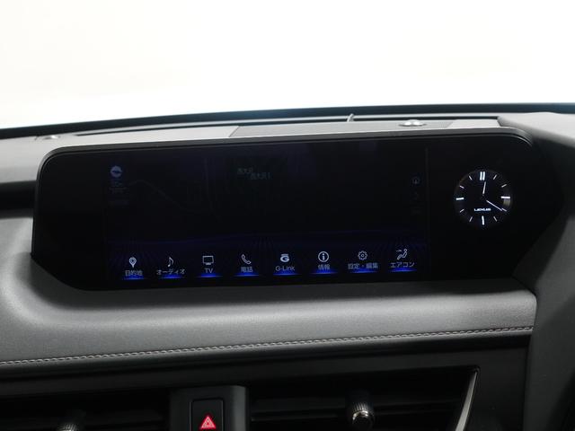 ＵＸ ＵＸ２５０ｈ　Ｆスポーツ　ドライブレコーダー　バックカメラ　クリアランスソナー　オートクルーズコントロール　レーンアシスト　衝突被害軽減システム　サンルーフ　ナビ　ＴＶ　オートマチックハイビーム　オートライト（4枚目）