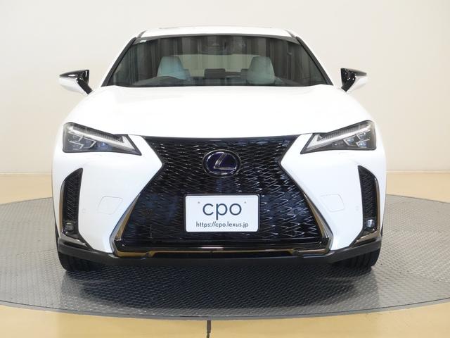 ＵＸ ＵＸ２５０ｈ　Ｆスポーツ　ドライブレコーダー　バックカメラ　クリアランスソナー　オートクルーズコントロール　レーンアシスト　衝突被害軽減システム　サンルーフ　ナビ　ＴＶ　オートマチックハイビーム　オートライト（13枚目）