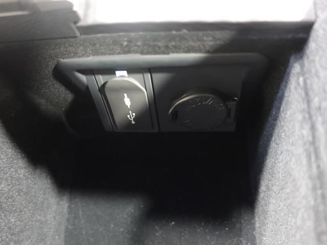 GS GS300h Fスポーツ レーンアシスト オートクルーズコントロール 衝突被害軽減システム バックカメラ ナビ TV アルミホイール LEDヘッドランプ CVT シートヒーター シートエアコン スマートキー 電動格納ミラー(12枚目)