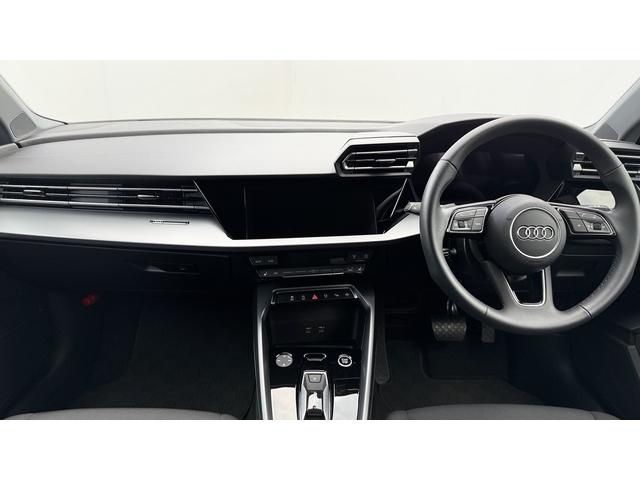 �i�C���p�l����j��i���Ǝg������𗼗������C���p�l����ł��B�^�]�ɏW���ł�����𐮂��܂��B