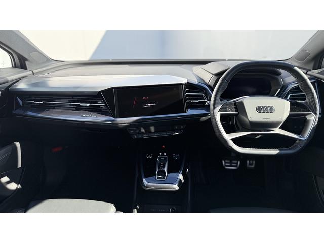 Ｑ４ ｅ－トロン ４０ｅ－トロン　Ｓ－ＬＩＮＥ　レザーシート　スマホ連動　認定中古車　正規ディーラー試乗車（7枚目）