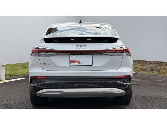 �i���A�G���h�j�E���ɂ͑S�ԕW���Ń��A�t�H�O�����v����������Ă���܂��̂ŁA���E�s�ǎ��A�������̒Ǔ˖h�~�ɂ��𗧂��܂��B