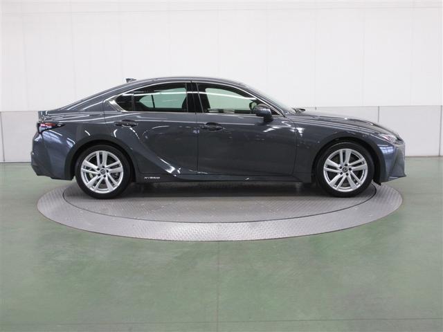 ＩＳ ＩＳ３００ｈ　フルセグ　メモリーナビ　ＤＶＤ再生　ミュージックプレイヤー接続可　バックカメラ　衝突被害軽減システム　ＥＴＣ　ＬＥＤヘッドランプ　記録簿（5枚目）