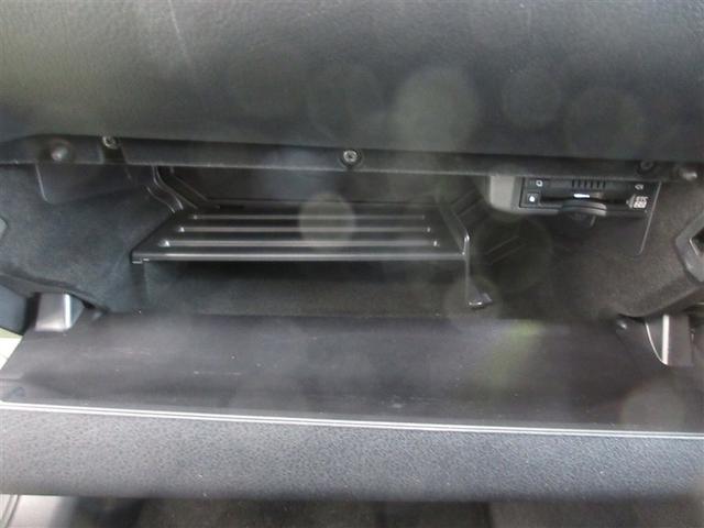 ＩＳ ＩＳ３００ｈ　フルセグ　メモリーナビ　ＤＶＤ再生　ミュージックプレイヤー接続可　バックカメラ　衝突被害軽減システム　ＥＴＣ　ＬＥＤヘッドランプ　記録簿（23枚目）