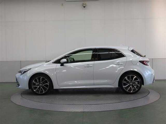 環状骨格構造や構造用接着剤の追加塗布などで、軽量で高剛性のボディを実現しました。