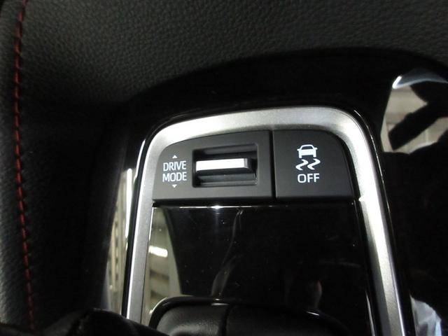ドライブモードが選択できるセレクトスイッチを装備しています。