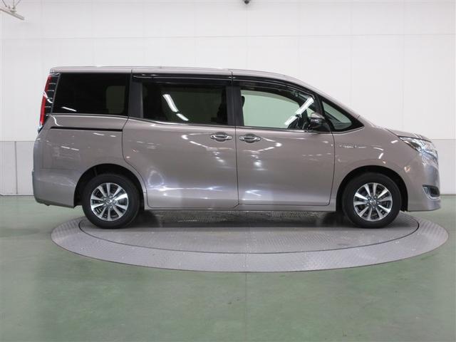 エスクァイア ハイブリッドＧｉ　ワンセグ　メモリーナビ　バックカメラ　衝突被害軽減システム　ＥＴＣ　ドラレコ　両側電動スライド　ＬＥＤヘッドランプ　乗車定員７人　３列シート　ワンオーナー　記録簿（5枚目）