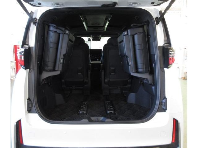 ヴェルファイア Ｚ　プレミア　４ＷＤ　革シート　サンルーフ　フルセグ　メモリーナビ　ミュージックプレイヤー接続可　後席モニター　バックカメラ　衝突被害軽減システム　ＥＴＣ　両側電動スライド　ＬＥＤヘッドランプ　乗車定員７人（31枚目）