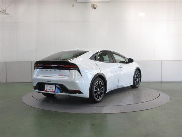 プリウス Z フルセグ ミュージックプレイヤー接続可 衝突被害軽減システム ETC ドラレコ LEDヘッドランプ ワンオーナー 記録簿(6枚目)