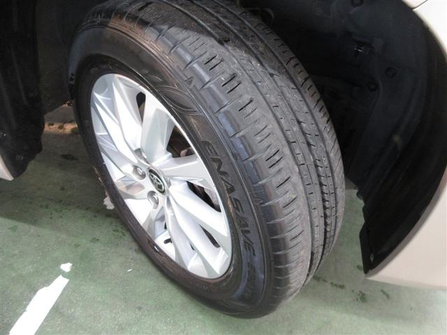 ノア ハイブリッドＺ　４ＷＤ　フルセグ　メモリーナビ　ＤＶＤ再生　ミュージックプレイヤー接続可　後席モニター　バックカメラ　衝突被害軽減システム　ＥＴＣ　両側電動スライド　ＬＥＤヘッドランプ　乗車定員７人　３列シート（32枚目）