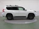 ランドクルーザープラド ＴＸ　Ｌパッケージ　４ＷＤ　革シート　サンルーフ　フルセグ　メモリーナビ　ＤＶＤ再生　ミュージックプレイヤー接続可　バックカメラ　ＥＴＣ　ＬＥＤヘッドランプ（5枚目）