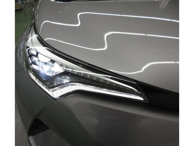 Ｃ－ＨＲ Ｇ　ワンセグ　メモリーナビ　ミュージックプレイヤー接続可　バックカメラ　衝突被害軽減システム　ＥＴＣ　ＬＥＤヘッドランプ　ワンオーナー（5枚目）