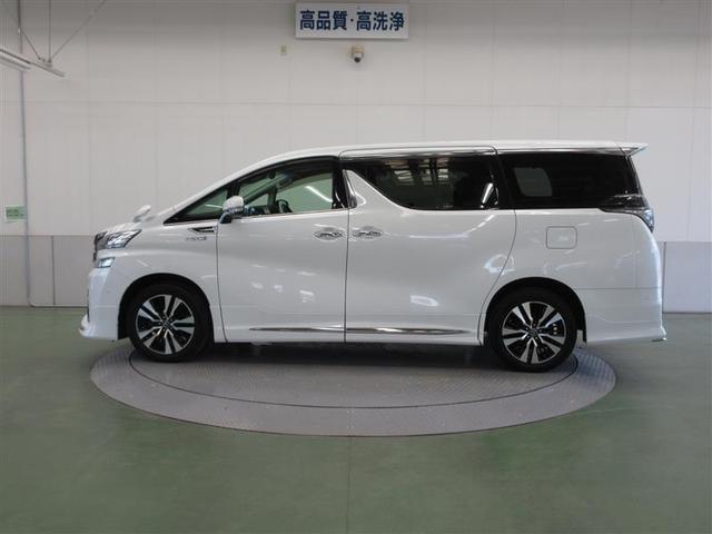 ヴェルファイアハイブリッド ＺＲ　４ＷＤ　フルセグ　メモリーナビ　ＤＶＤ再生　ミュージックプレイヤー接続可　後席モニター　バックカメラ　衝突被害軽減システム　ＥＴＣ　両側電動スライド　ＬＥＤヘッドランプ　乗車定員７人　３列シート（4枚目）