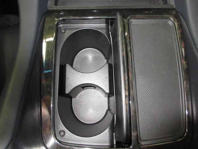 ヴェルファイアハイブリッド ＺＲ　４ＷＤ　フルセグ　メモリーナビ　ＤＶＤ再生　ミュージックプレイヤー接続可　後席モニター　バックカメラ　衝突被害軽減システム　ＥＴＣ　両側電動スライド　ＬＥＤヘッドランプ　乗車定員７人　３列シート（21枚目）