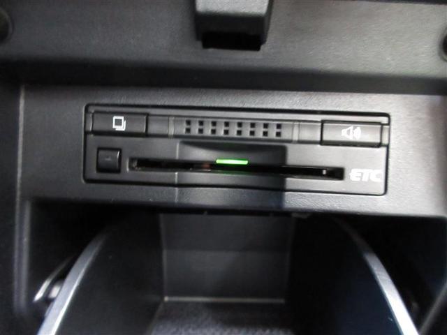 ヴェルファイアハイブリッド ＺＲ　４ＷＤ　フルセグ　メモリーナビ　ＤＶＤ再生　ミュージックプレイヤー接続可　後席モニター　バックカメラ　衝突被害軽減システム　ＥＴＣ　両側電動スライド　ＬＥＤヘッドランプ　乗車定員７人　３列シート（28枚目）
