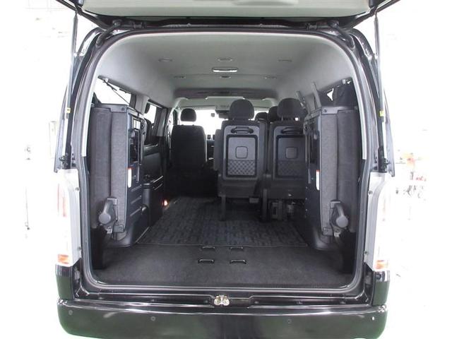 ハイエースワゴン GL ロング 4WD ミュージックプレイヤー接続可 バックカメラ 衝突被害軽減システム ETC 電動スライドドア LEDヘッドランプ 乗車定員10人 3列シート フルエアロ 記録簿(26枚目)