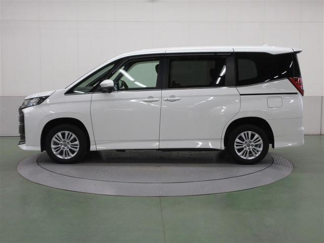 ノア S-Z 4WD フルセグ メモリーナビ DVD再生 ミュージックプレイヤー接続可 バックカメラ 衝突被害軽減システム ETC 両側電動スライド LEDヘッドランプ 乗車定員7人 3列シート ワンオーナー(4枚目)