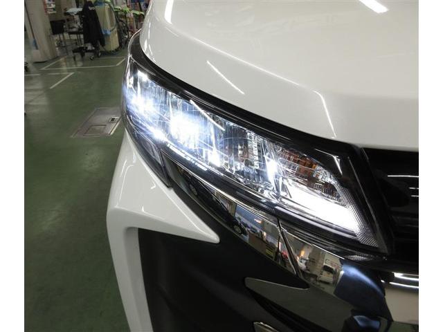 ノア S-Z 4WD フルセグ メモリーナビ DVD再生 ミュージックプレイヤー接続可 バックカメラ 衝突被害軽減システム ETC 両側電動スライド LEDヘッドランプ 乗車定員7人 3列シート ワンオーナー(7枚目)