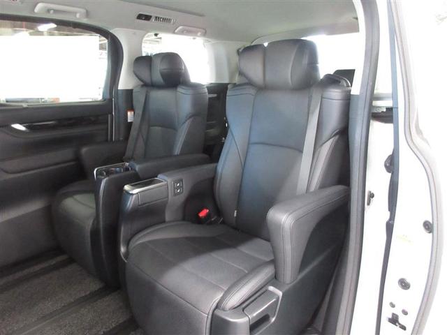 アルファード ２．５Ｓ　Ｃパッケージ　フルセグ　メモリーナビ　ＤＶＤ再生　ミュージックプレイヤー接続可　後席モニター　バックカメラ　衝突被害軽減システム　ＥＴＣ　両側電動スライド　ＬＥＤヘッドランプ　乗車定員７人　３列シート　ワンオーナー（32枚目）