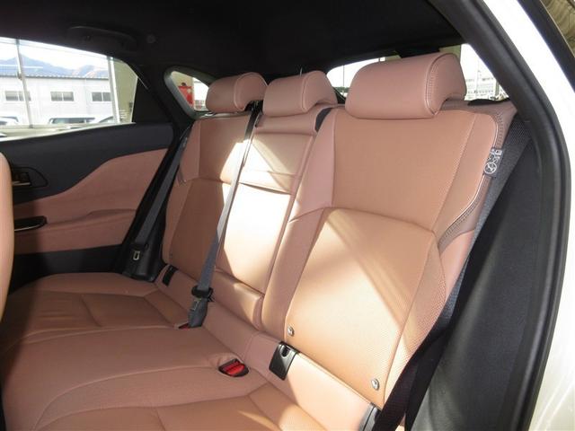 クラウンスポーツ Z 4WD 革シート フルセグ メモリーナビ ミュージックプレイヤー接続可 バックカメラ 衝突被害軽減システム ETC ドラレコ LEDヘッドランプ ワンオーナー 記録簿(29枚目)