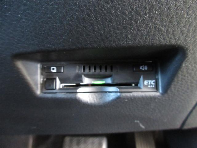 Ｃ－ＨＲ Ｇ－Ｔ　４ＷＤ　革シート　フルセグ　メモリーナビ　ＤＶＤ再生　ミュージックプレイヤー接続可　バックカメラ　衝突被害軽減システム　ＥＴＣ　ＬＥＤヘッドランプ　ワンオーナー　記録簿（25枚目）