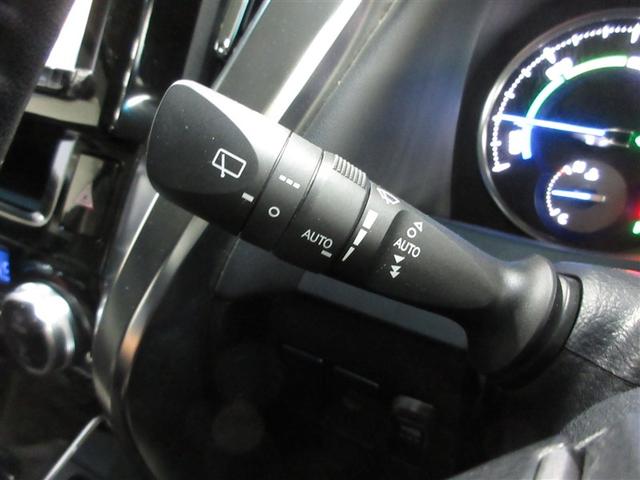 アルファードハイブリッド ＳＲ　４ＷＤ　フルセグ　メモリーナビ　ＤＶＤ再生　ミュージックプレイヤー接続可　後席モニター　バックカメラ　ＥＴＣ　両側電動スライド　ＬＥＤヘッドランプ　乗車定員７人　３列シート　ワンオーナー　記録簿（22枚目）