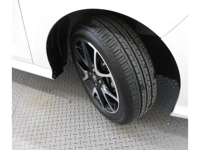 ヤリス Ｚ　メモリーナビ　ミュージックプレイヤー接続可　バックカメラ　衝突被害軽減システム　ＥＴＣ　ＬＥＤヘッドランプ　ワンオーナー（32枚目）