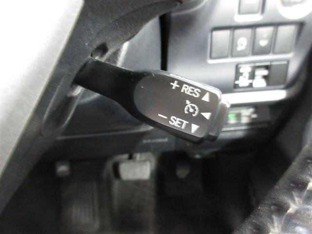 ヴォクシー Ｖ　４ＷＤ　フルセグ　メモリーナビ　ＤＶＤ再生　ミュージックプレイヤー接続可　後席モニター　バックカメラ　衝突被害軽減システム　ＥＴＣ　電動スライドドア　ＬＥＤヘッドランプ　ウオークスルー　乗車定員７人（10枚目）