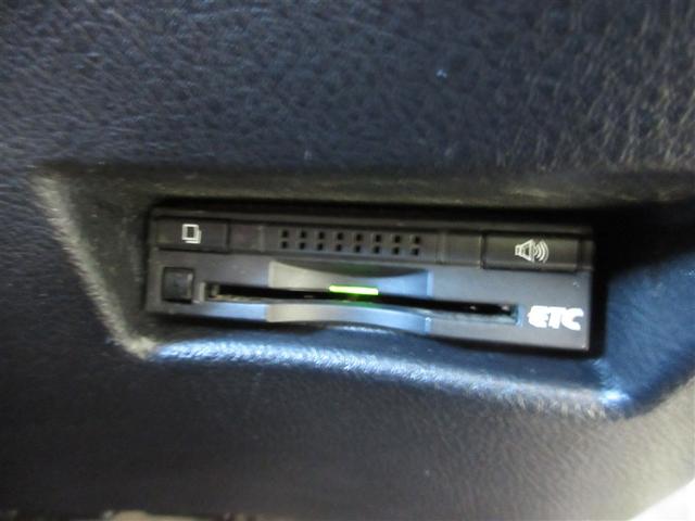 シエンタ ハイブリッドＧ　フルセグ　メモリーナビ　ＤＶＤ再生　ミュージックプレイヤー接続可　バックカメラ　衝突被害軽減システム　ＥＴＣ　両側電動スライド　ＬＥＤヘッドランプ　乗車定員７人　３列シート　ワンオーナー（25枚目）