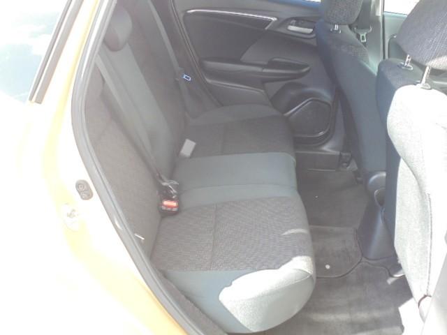 フィット １３Ｇ・Ｆパッケージ　ワンセグ　ＨＤＤナビ　ＤＶＤ再生　ＥＴＣ　記録簿（10枚目）