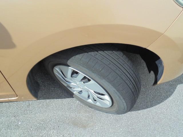 フィット １３Ｇ・Ｆパッケージ　ワンセグ　ＨＤＤナビ　ＤＶＤ再生　ＥＴＣ　記録簿（17枚目）