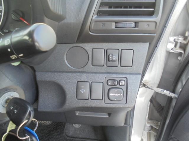 ラクティス Ｘ　ワンオーナー　記録簿（17枚目）