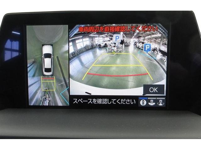 車両を上方から見たような映像をナビ画面に表示するパノラミックビューモニターが付いています。
