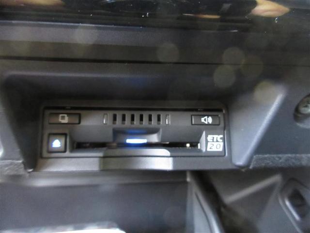 ＥＴＣ２．０＋光ビーコンで、高速道路・一般道の交通渋滞情報をキャッチ。先進機能で安心・安全なドライブをサポートします。