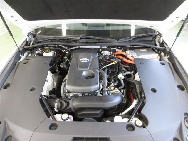 ２．５Ｌダイナミックフォースエンジン×ＴＨＳＩＩハイブリッドシステムです。