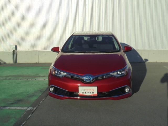 オーリス ハイブリッド　フルセグ　メモリーナビ　ＤＶＤ再生　ミュージックプレイヤー接続可　バックカメラ　衝突被害軽減システム　ＥＴＣ　ドラレコ　ＬＥＤヘッドランプ（4枚目）