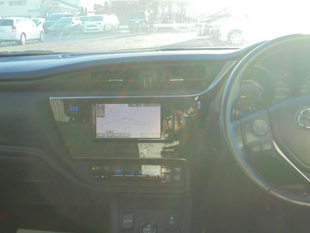 オーリス ハイブリッド　フルセグ　メモリーナビ　ＤＶＤ再生　ミュージックプレイヤー接続可　バックカメラ　衝突被害軽減システム　ＥＴＣ　ドラレコ　ＬＥＤヘッドランプ（13枚目）