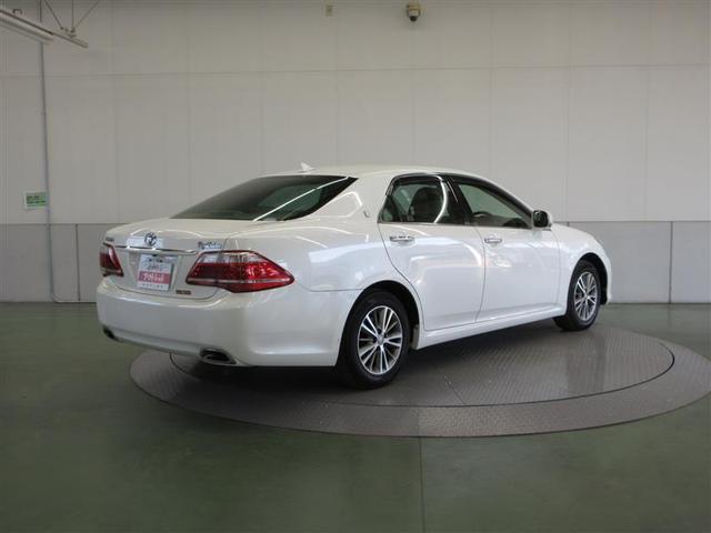 クラウン ２．５ロイヤルサルーン　プレミアムエディション　フルセグ　ＨＤＤナビ　ＤＶＤ再生　ミュージックプレイヤー接続可　バックカメラ　ＥＴＣ　ＨＩＤヘッドライト　ワンオーナー　記録簿（6枚目）