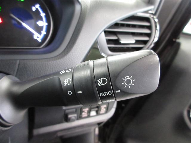 ノア ハイブリッドＳｉ　フルセグ　メモリーナビ　ＤＶＤ再生　ミュージックプレイヤー接続可　後席モニター　バックカメラ　衝突被害軽減システム　両側電動スライド　ＬＥＤヘッドランプ　乗車定員７人　３列シート　ワンオーナー　記録簿（24枚目）