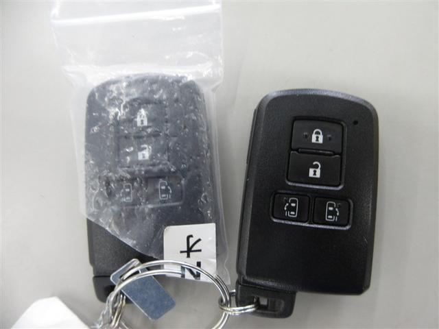 ノア ハイブリッドＳｉ　フルセグ　メモリーナビ　ＤＶＤ再生　ミュージックプレイヤー接続可　後席モニター　バックカメラ　衝突被害軽減システム　両側電動スライド　ＬＥＤヘッドランプ　乗車定員７人　３列シート　ワンオーナー　記録簿（25枚目）